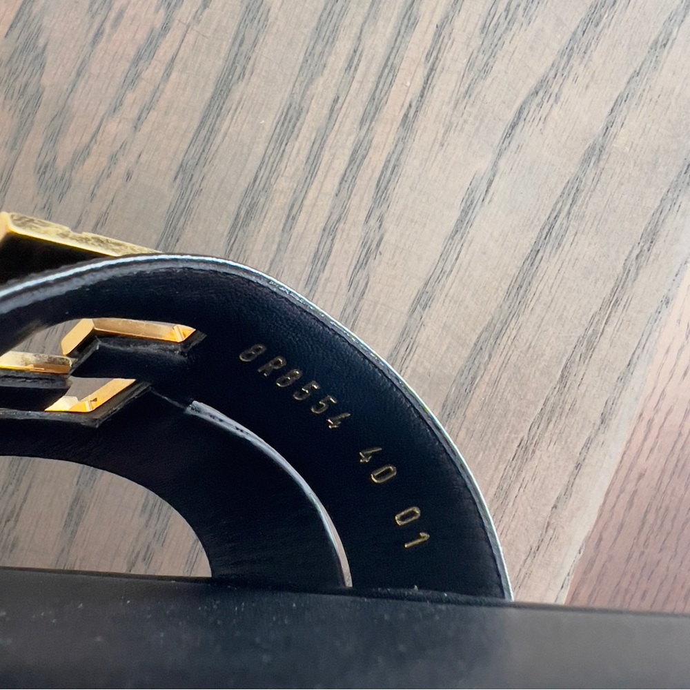 NWOB Fendi FFold Leather Flat Sandals in Black - Picture 5 of 6
